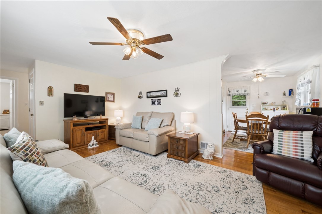 139 E Owens Ave