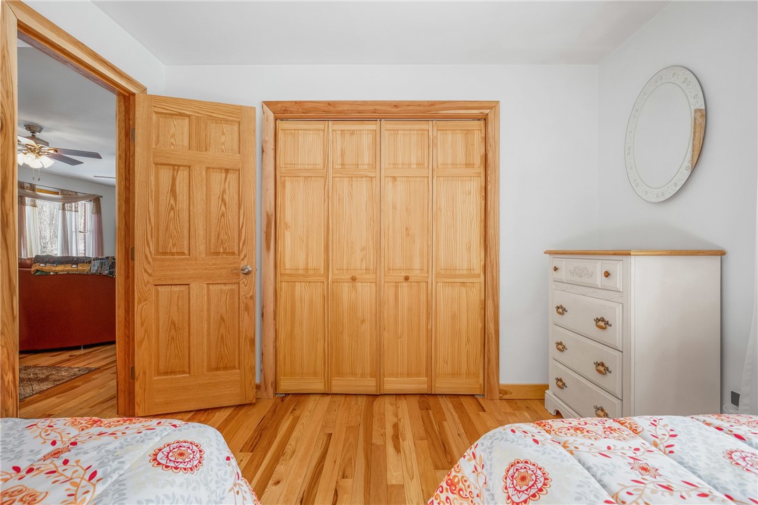 Meyersdale, Pennsylvania 15552, United States, 5 Bedrooms Bedrooms, ,3 BathroomsBathrooms,Residential,Pending,2863