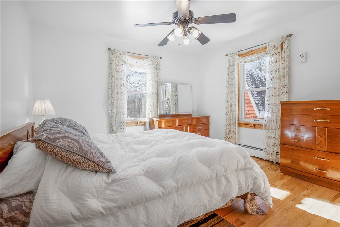 Meyersdale, Pennsylvania 15552, United States, 5 Bedrooms Bedrooms, ,3 BathroomsBathrooms,Residential,Pending,2863