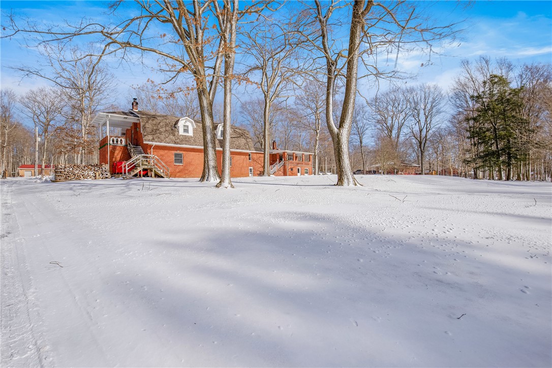 Meyersdale, Pennsylvania 15552, United States, 5 Bedrooms Bedrooms, ,3 BathroomsBathrooms,Residential,Pending,2863