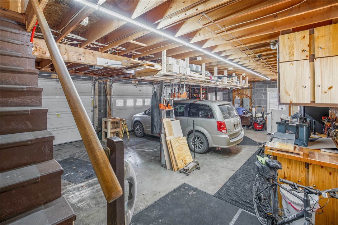 Meyersdale, Pennsylvania 15552, United States, 5 Bedrooms Bedrooms, ,3 BathroomsBathrooms,Residential,Pending,2863