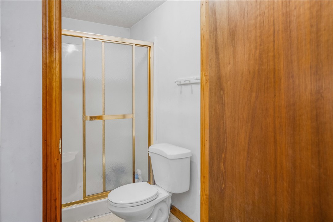 Meyersdale, Pennsylvania 15552, United States, 5 Bedrooms Bedrooms, ,3 BathroomsBathrooms,Residential,Pending,2863