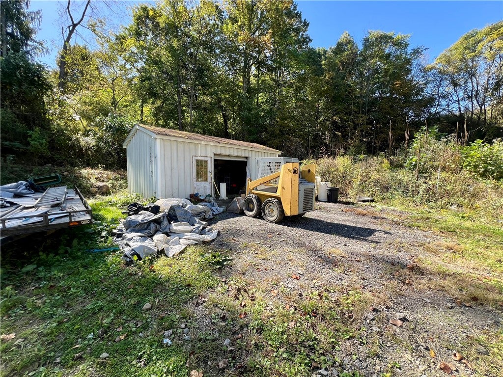 899 New Galilee Rd