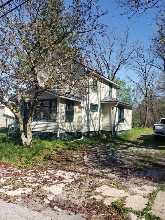 501 Hull St St, Sharon, Pennsylvania image 1