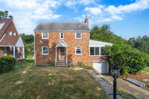 1900 Beechford Avenue Moon/Crescent Twp PA 15108