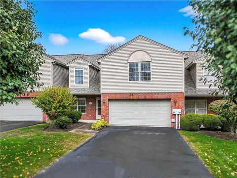 Townhouse For Sale - 4 Dogwood Drive Dr<br/> Canton, PA 15301