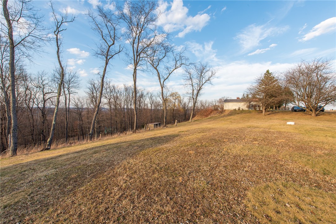 W Leechburg, Pennsylvania 15656, United States, 2 Bedrooms Bedrooms, ,1 BathroomBathrooms,Residential,Active,98968