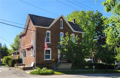 Photo of 108 S Market St, Ligonier, PA 15658 (MLS # 1758609)