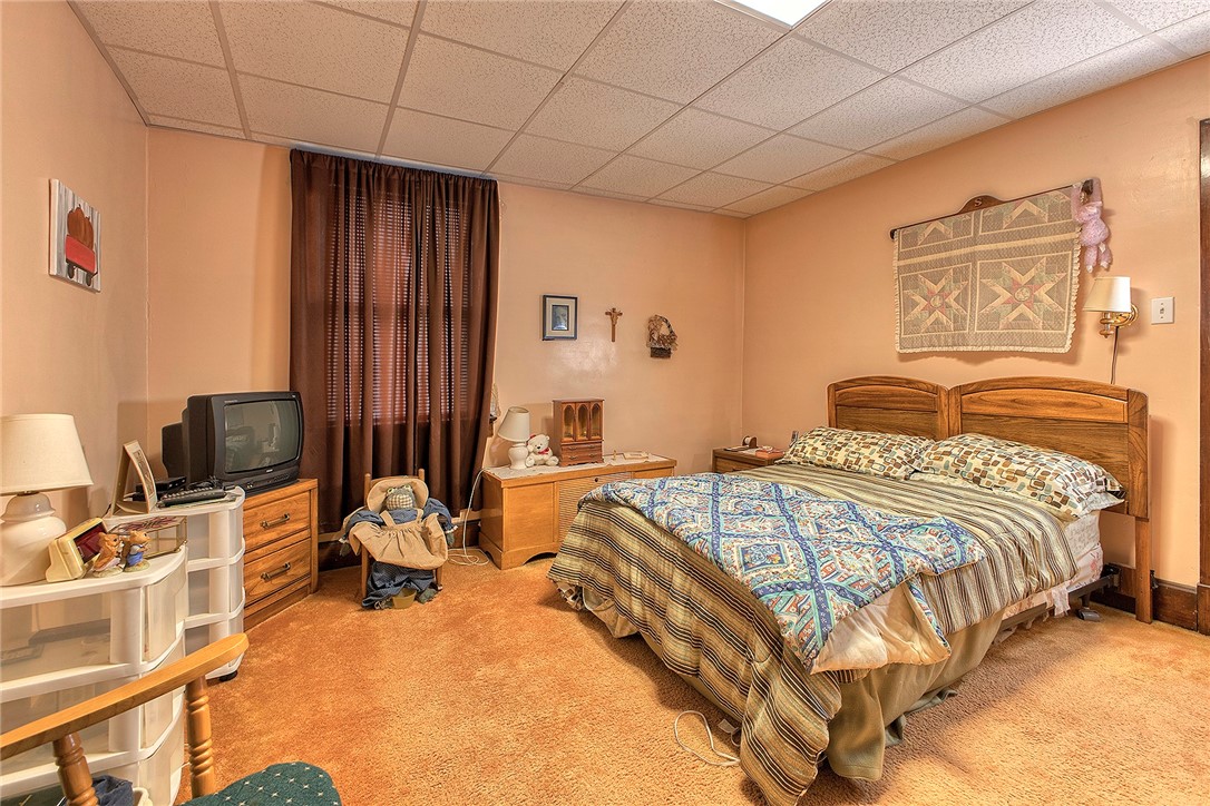 66 E Kerr Street, Uniontown, Pennsylvania image 13