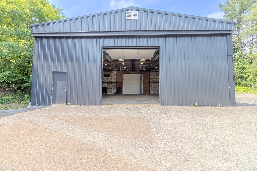 Lower Burrell, Pennsylvania 15668, United States, ,Residential,Active,165739