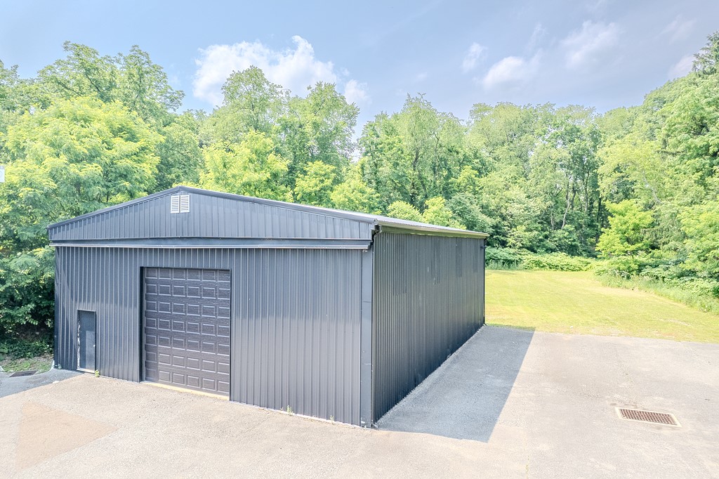 Lower Burrell, Pennsylvania 15668, United States, ,Residential,Active,165739 Lower Burrell, Pennsylvania 15668, United States, ,Residential,Active,165739