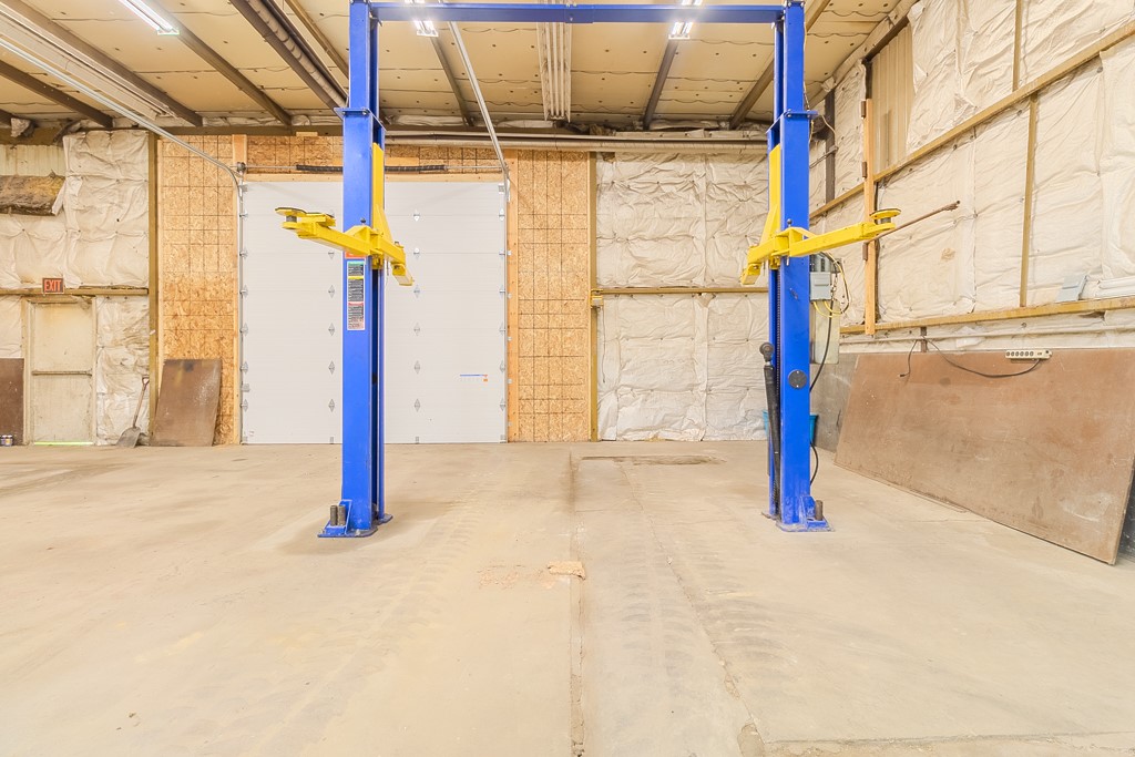 Lower Burrell, Pennsylvania 15668, United States, ,Residential,Active,165739