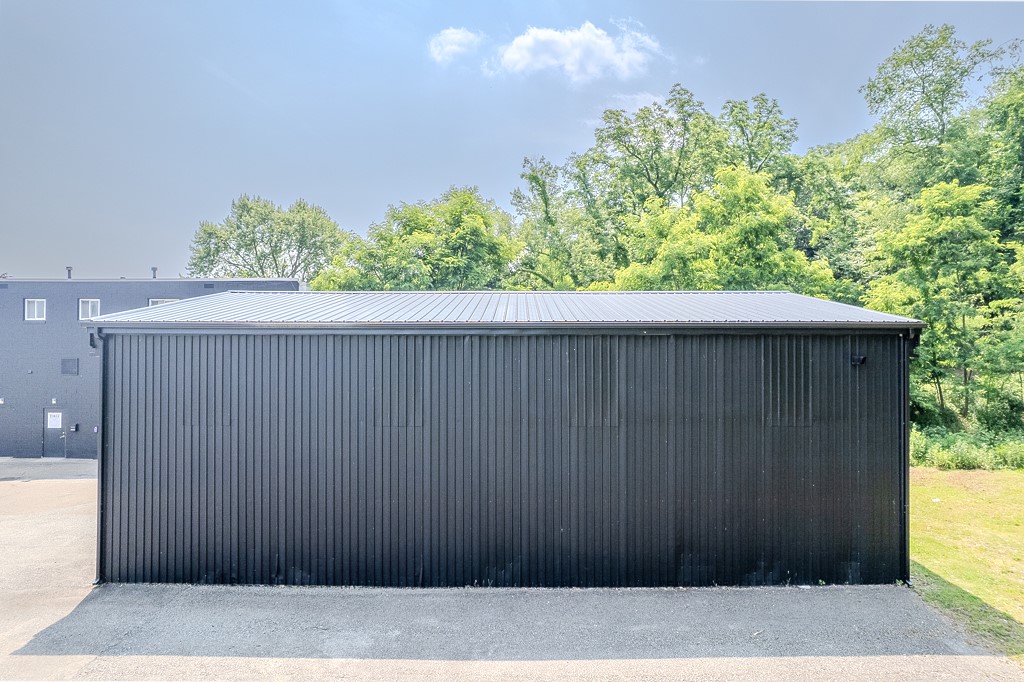 Lower Burrell, Pennsylvania 15668, United States, ,Residential,Active,165739