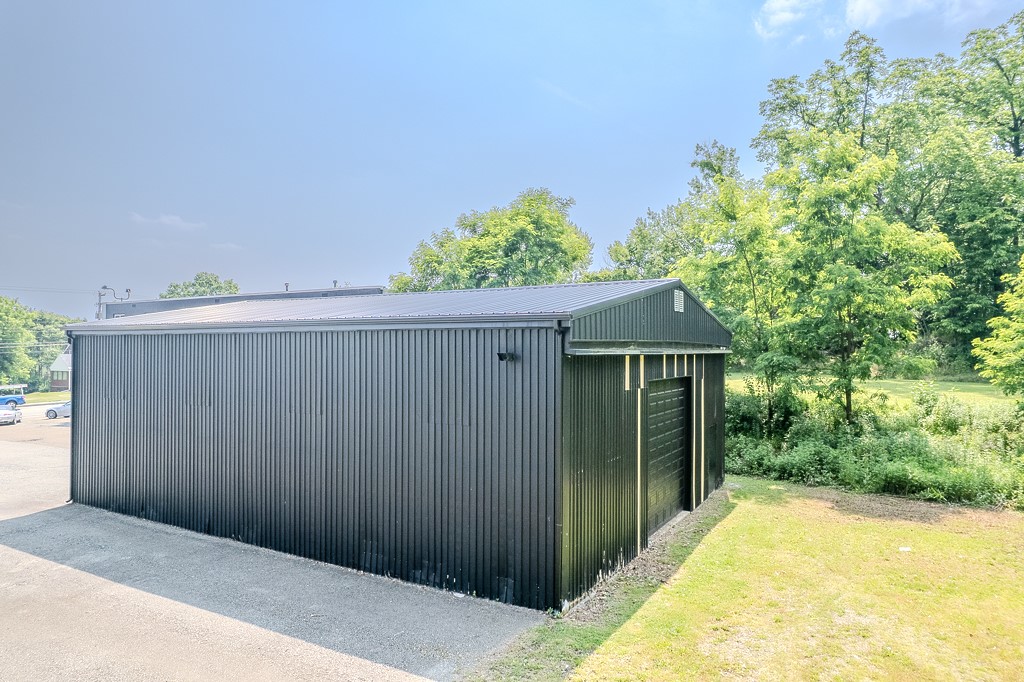 Lower Burrell, Pennsylvania 15668, United States, ,Residential,Active,165739