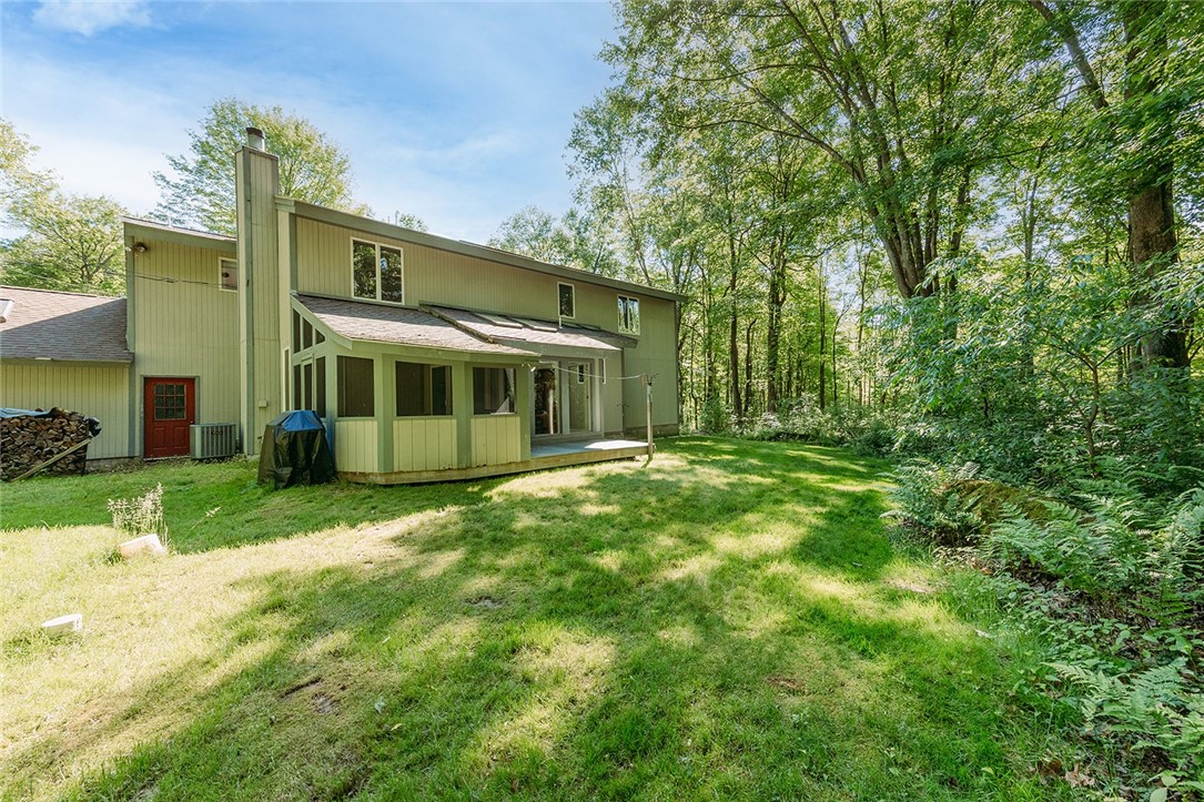 108 Hickory Hills Ln