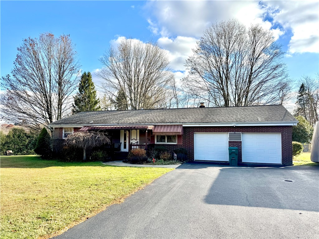 Center Twp, Pennsylvania 16001, United States, 3 Bedrooms Bedrooms, ,3 BathroomsBathrooms,Residential,Contingent,247127