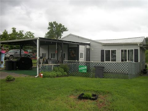 Photo for 944 MAPLETOWN ROAD