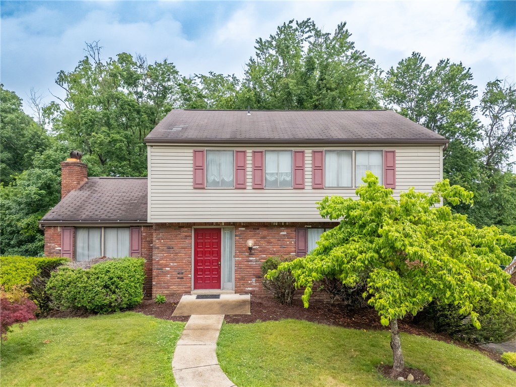 Photo 1 of 30 — 261 Shasta Dr, Plum Boro, PA 15239