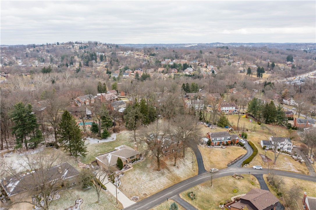 Upper St. Clair, Pennsylvania 15241, United States, 4 Bedrooms Bedrooms, ,3 BathroomsBathrooms,Residential,Active,85154