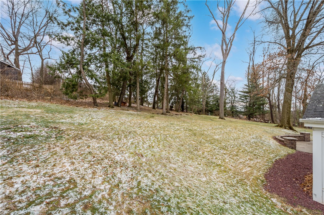 Upper St. Clair, Pennsylvania 15241, United States, 4 Bedrooms Bedrooms, ,3 BathroomsBathrooms,Residential,Active,85154