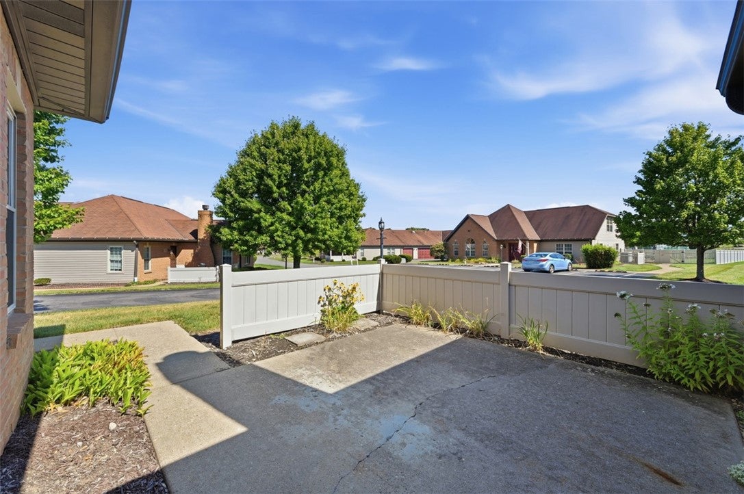 39 Ashford Dr