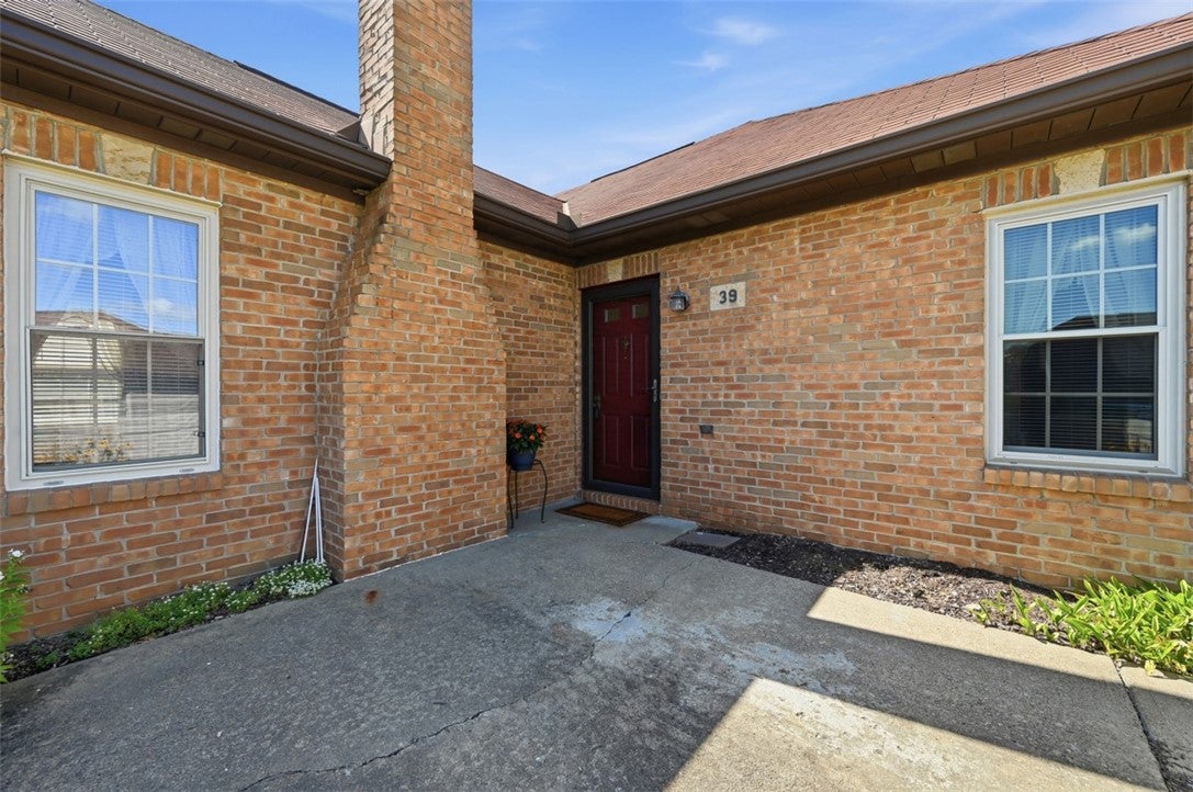 39 Ashford Dr