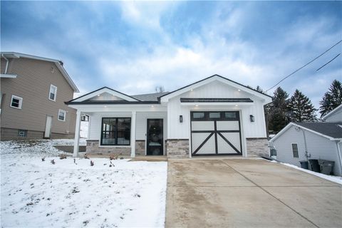 Photo of 1820 W 11th St, Beaver Falls, PA 15010 (MLS # 1737414)