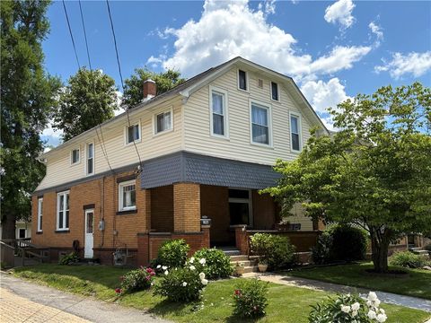Photo of 196 Beaver St, New Brighton, PA 15066 (MLS # 1758357)