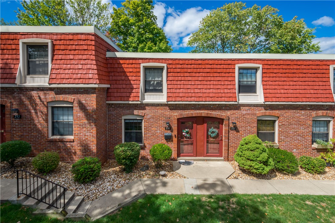 View Pennsbury, PA 15205 condo