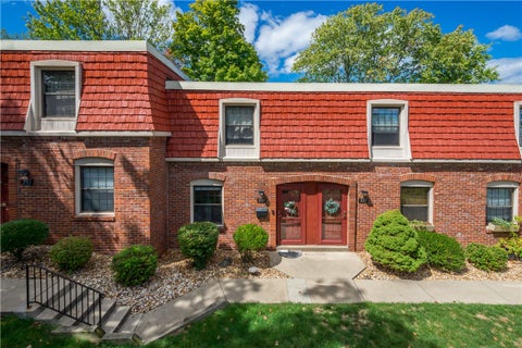 Photo for 230 Colony Ct