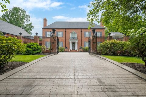 418 Fox Chapel Rd Fox Chapel PA 15238