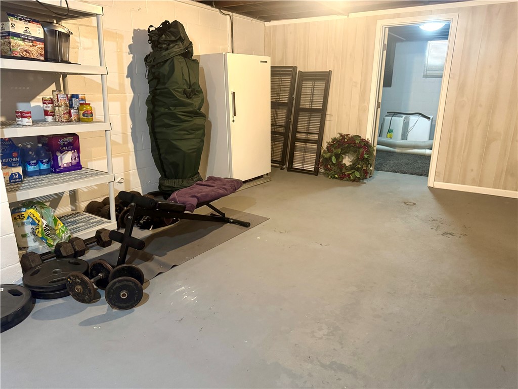 Twp Of But SE, Pennsylvania 16002, United States, 3 Bedrooms Bedrooms, ,2 BathroomsBathrooms,Residential,Active,124417