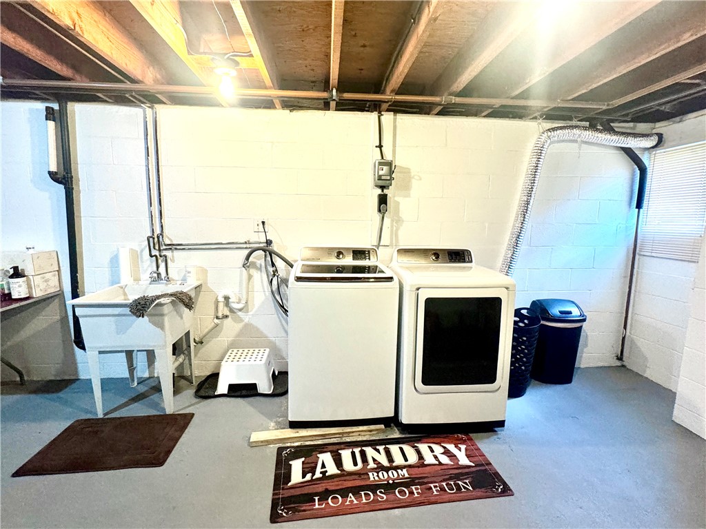 Twp Of But SE, Pennsylvania 16002, United States, 3 Bedrooms Bedrooms, ,2 BathroomsBathrooms,Residential,Active,124417