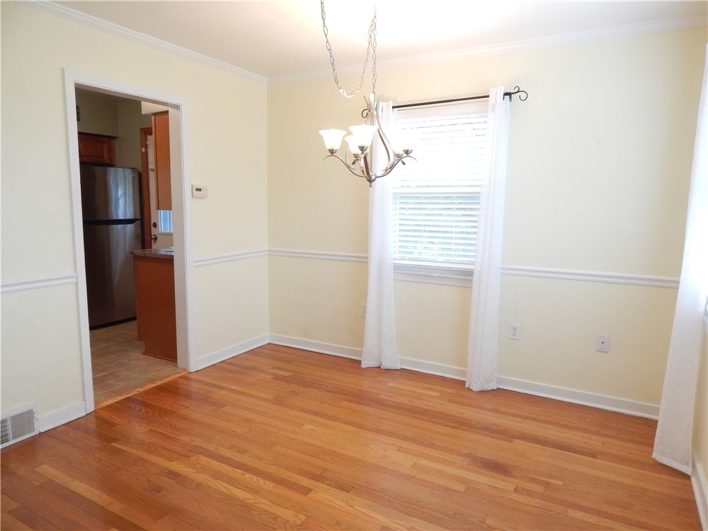 111 Wedgewood Dr.
