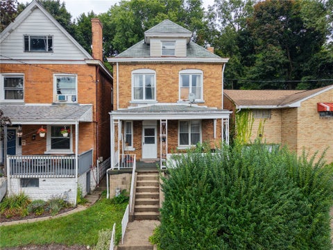 Photo for 528 Roosevelt Ave