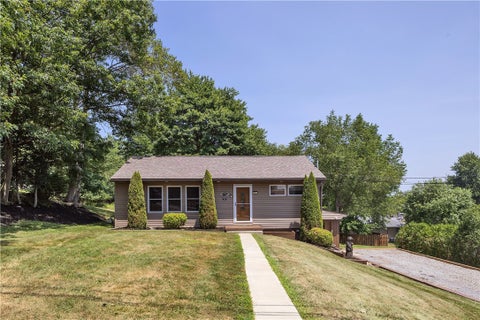 Photo for 551 Broadway