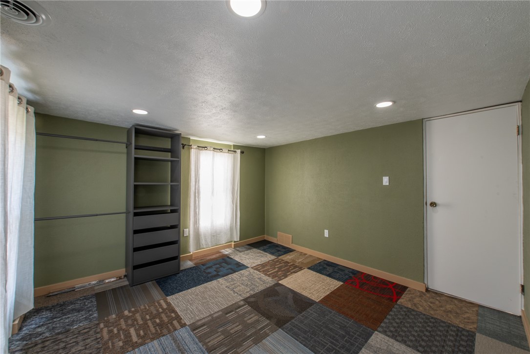 East Vandergrift, Pennsylvania 15629, United States, 2 Bedrooms Bedrooms, ,1 BathroomBathrooms,Residential,Active,160781