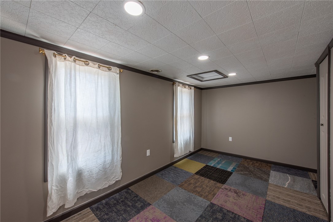 East Vandergrift, Pennsylvania 15629, United States, 2 Bedrooms Bedrooms, ,1 BathroomBathrooms,Residential,Active,160781