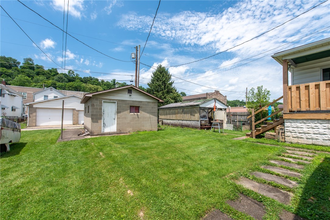 East Vandergrift, Pennsylvania 15629, United States, 2 Bedrooms Bedrooms, ,1 BathroomBathrooms,Residential,Active,160781