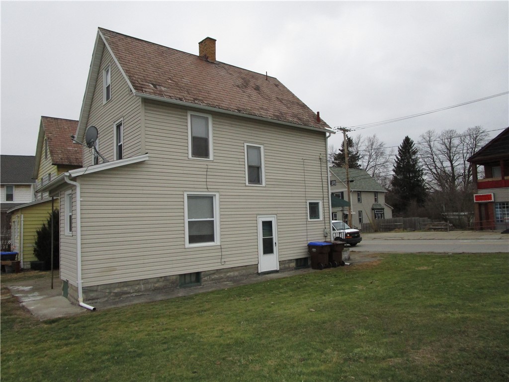 1228 N Sharpsville Ave.