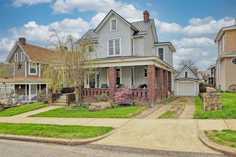 Photo of 123 Third St, Mcdonald, PA 15057 (MLS # 1749878)