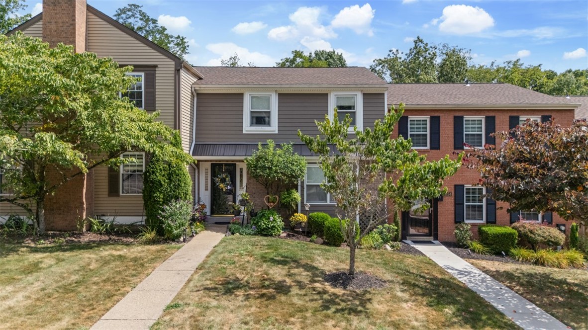 Moon/Crescent Twp, Pennsylvania 15108, United States, 3 Bedrooms Bedrooms, ,3 BathroomsBathrooms,Residential,Active,201604