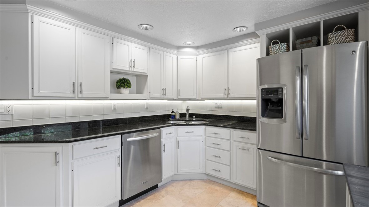 Moon/Crescent Twp, Pennsylvania 15108, United States, 3 Bedrooms Bedrooms, ,3 BathroomsBathrooms,Residential,Active,201604