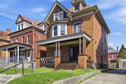 Photo of 1712 Termon Ave, Pittsburgh, PA 15212 (MLS # 1748605)