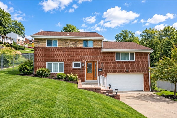 5421 KEENAN DR, PITTSBURGH, PA 15236 - Image 2cfd337e7b5d3be2cdcfb95aa58f0e8d/1148787740
