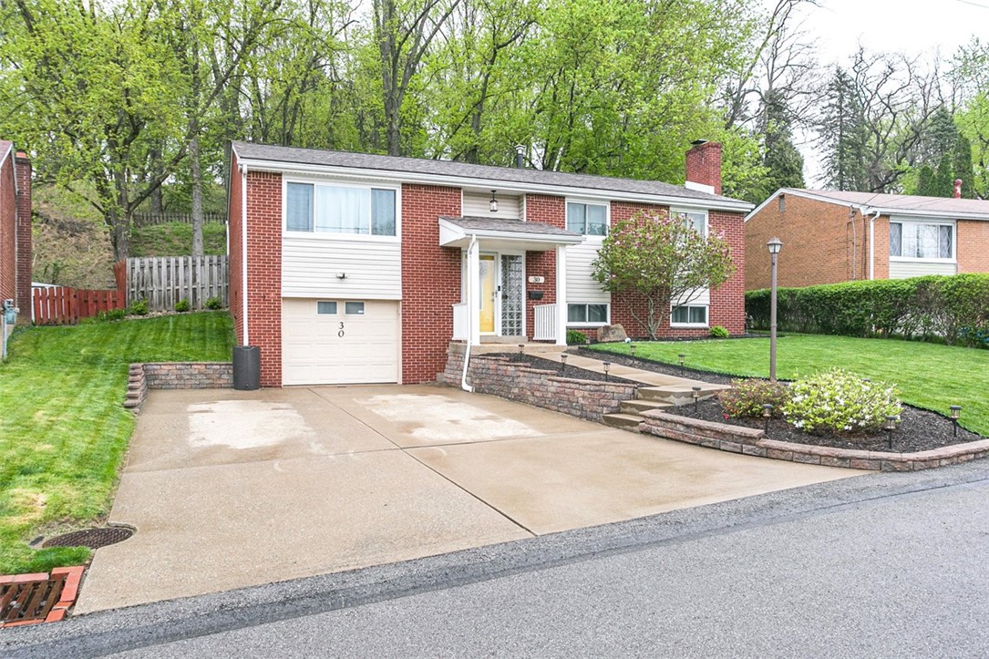 Penn Hills, Pennsylvania 15235, United States, 3 Bedrooms Bedrooms, ,2 BathroomsBathrooms,Residential,Pending,118054
