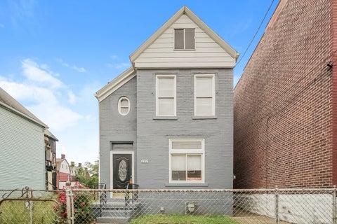 Photo for 297 W Elizabeth St