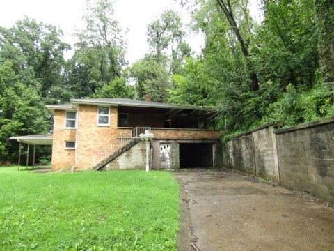Photo for 4107 Miracle Ridge Rd