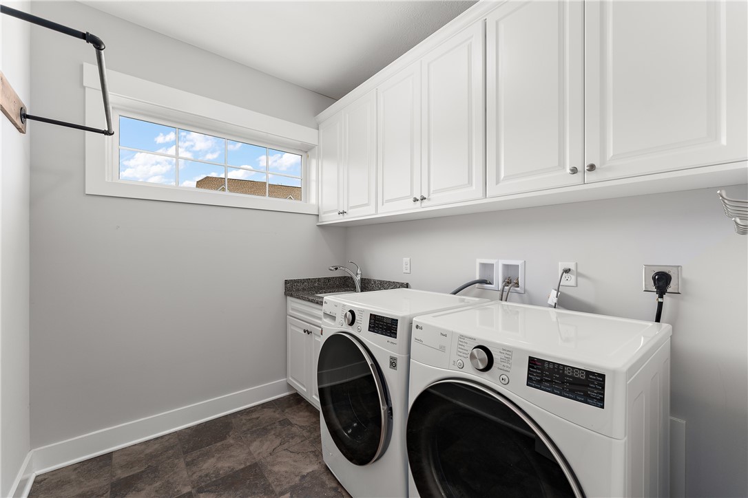 Marshall, Pennsylvania 16046, United States, 5 Bedrooms Bedrooms, ,4 BathroomsBathrooms,Residential,Active,99468