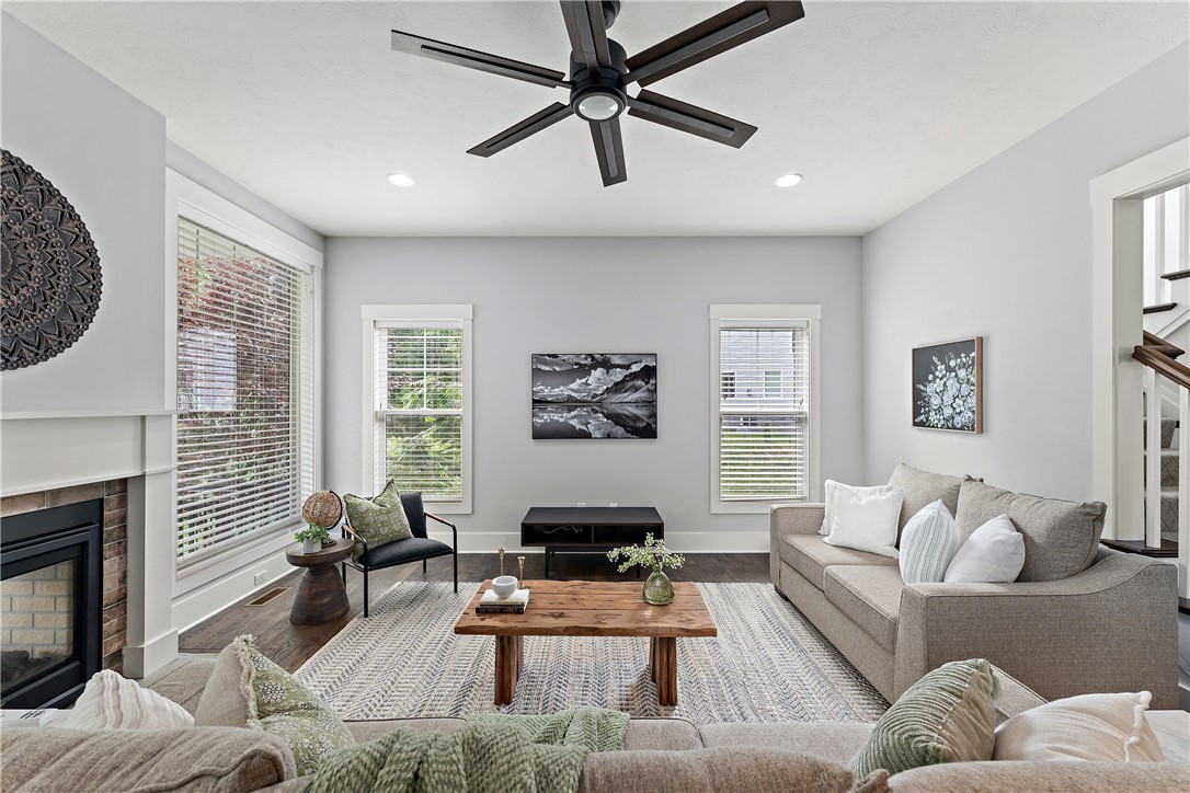 Marshall, Pennsylvania 16046, United States, 5 Bedrooms Bedrooms, ,4 BathroomsBathrooms,Residential,Active,99468